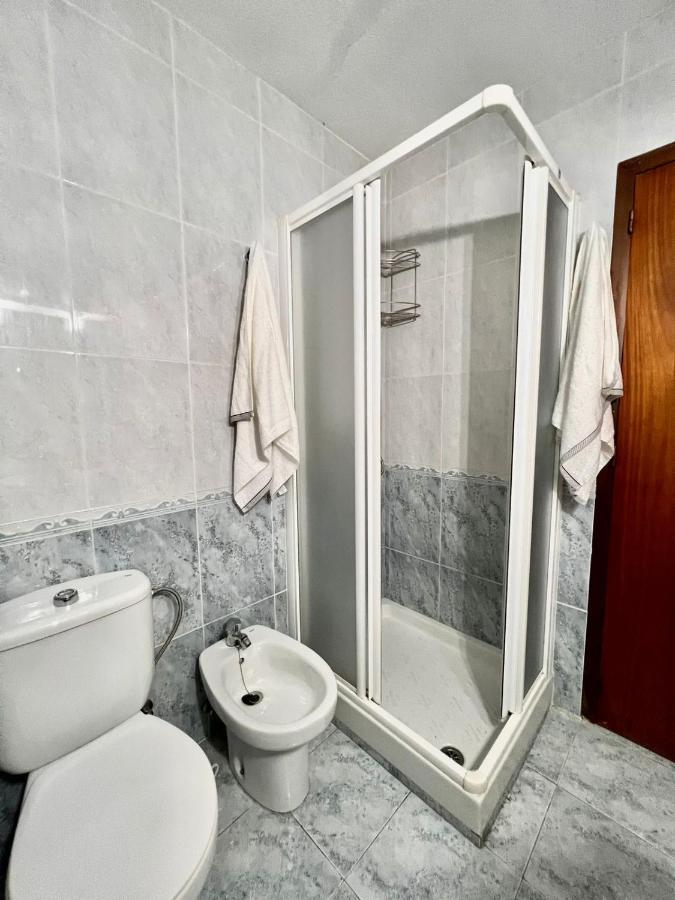 Uroczy Apartament Przy Playa De Los Locos Torrevieja Exterior foto
