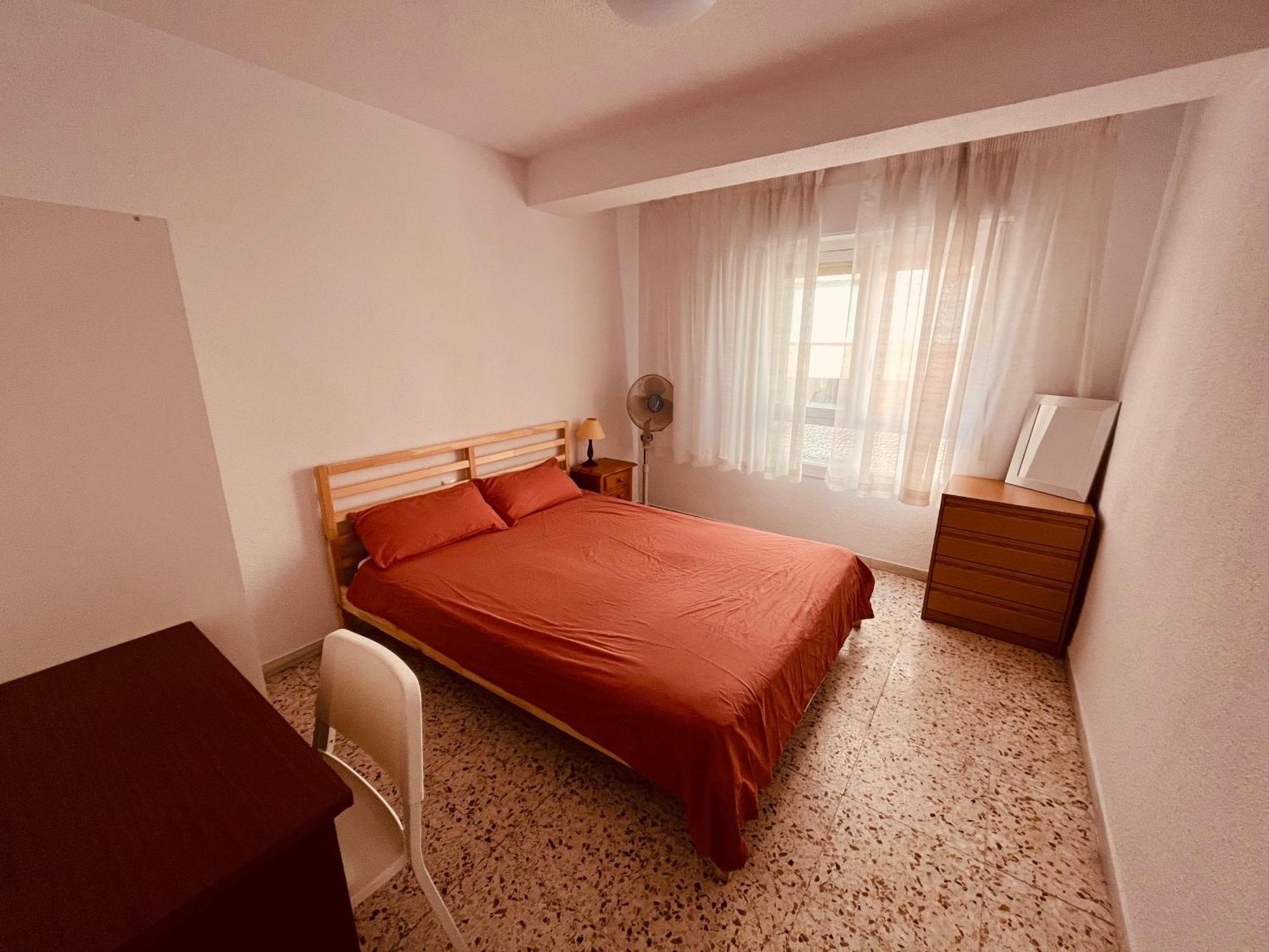 Uroczy Apartament Przy Playa De Los Locos Torrevieja Exterior foto